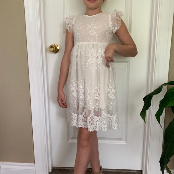 White lace summer dress with bow in the back 7T - Picture 10 of 16
